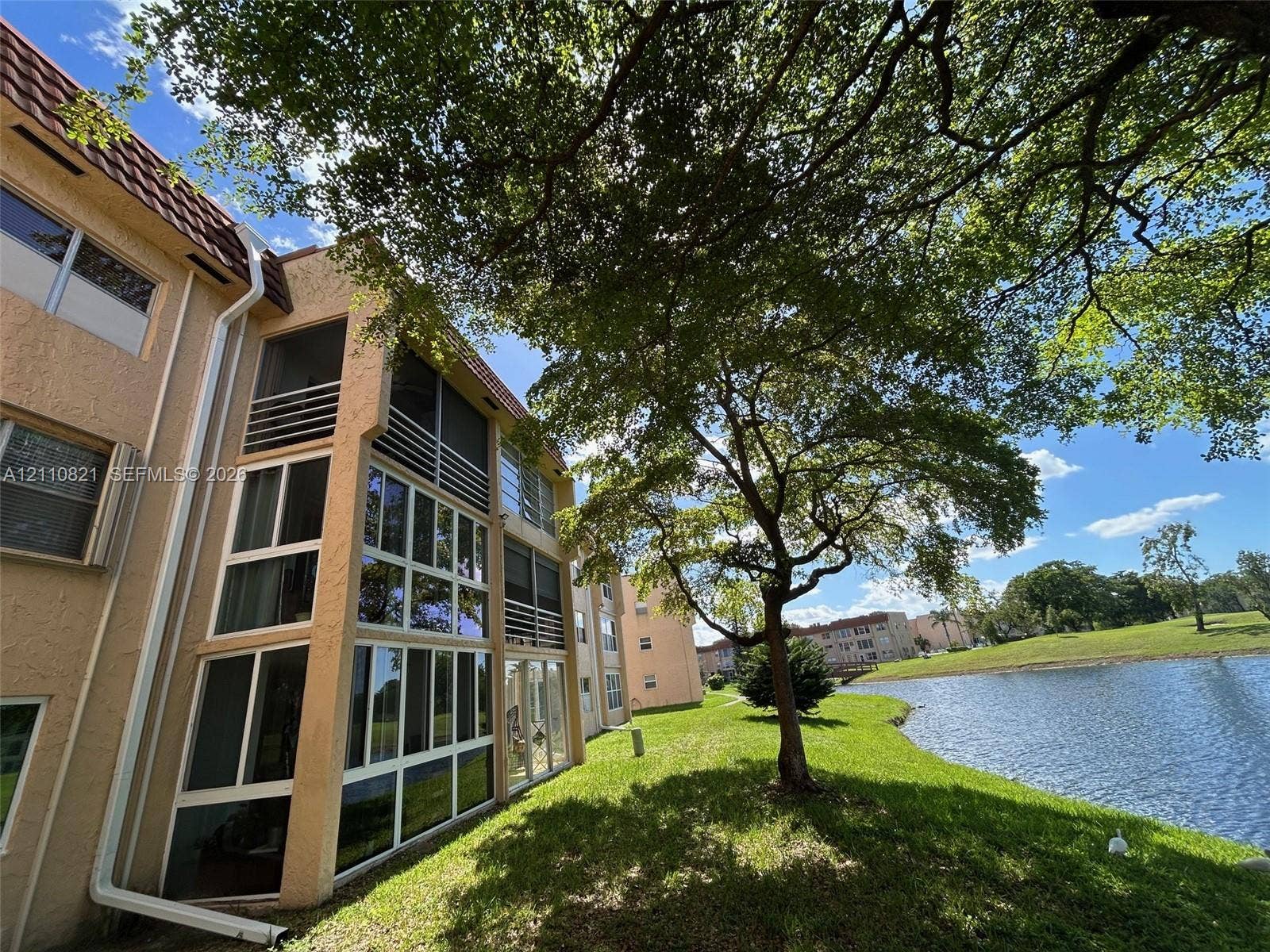 9020 Sunrise Lakes Boulevard, #303, Sunrise, FL 33322 Photo 32