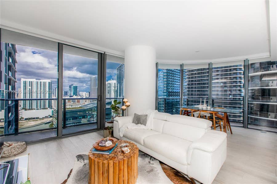 Property photo for 55 SW 9th Street, #2501, Miami, FL