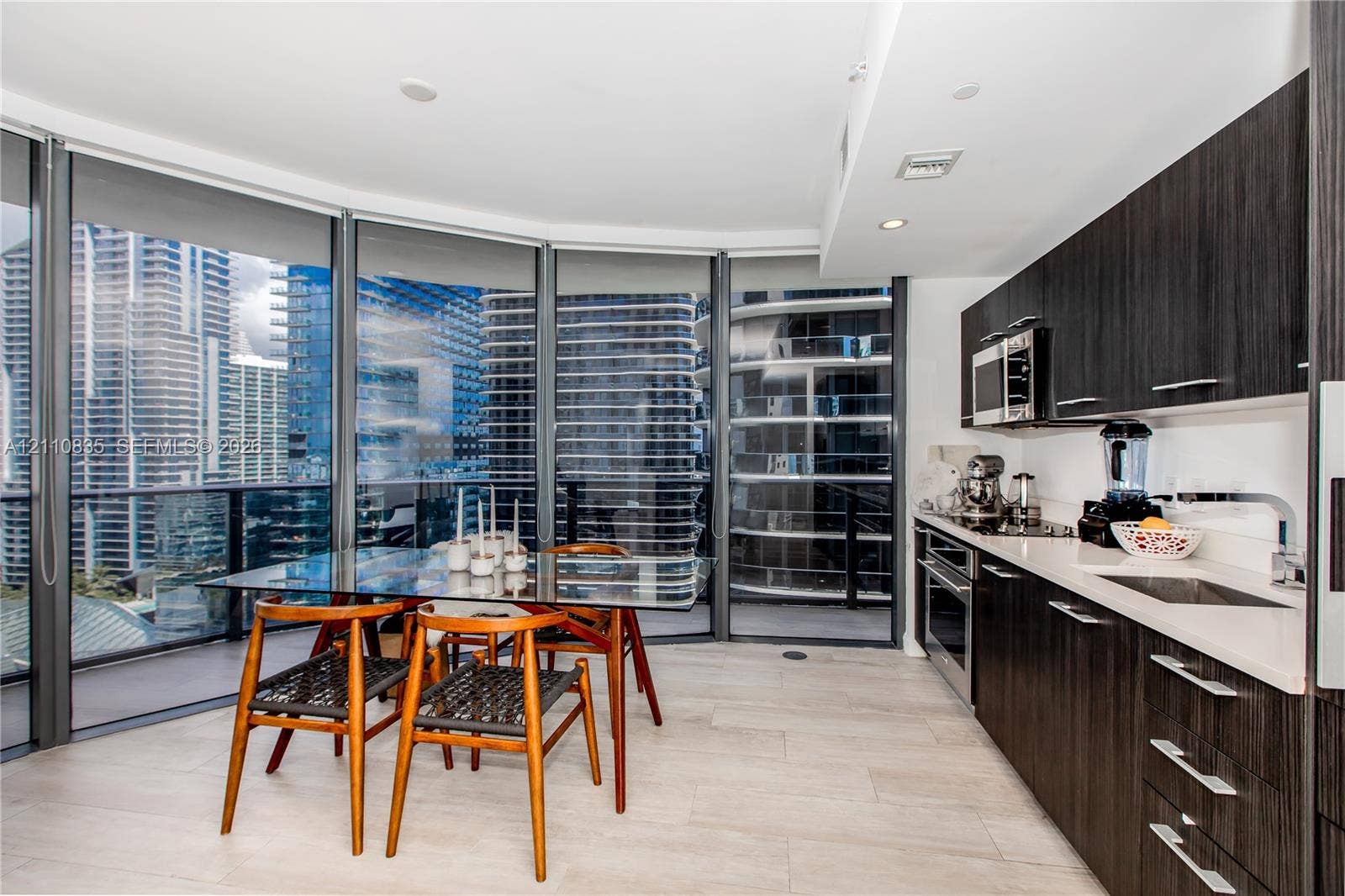 55 SW 9th Street, #2501, Miami, Miami, FL 33130 Photo 6