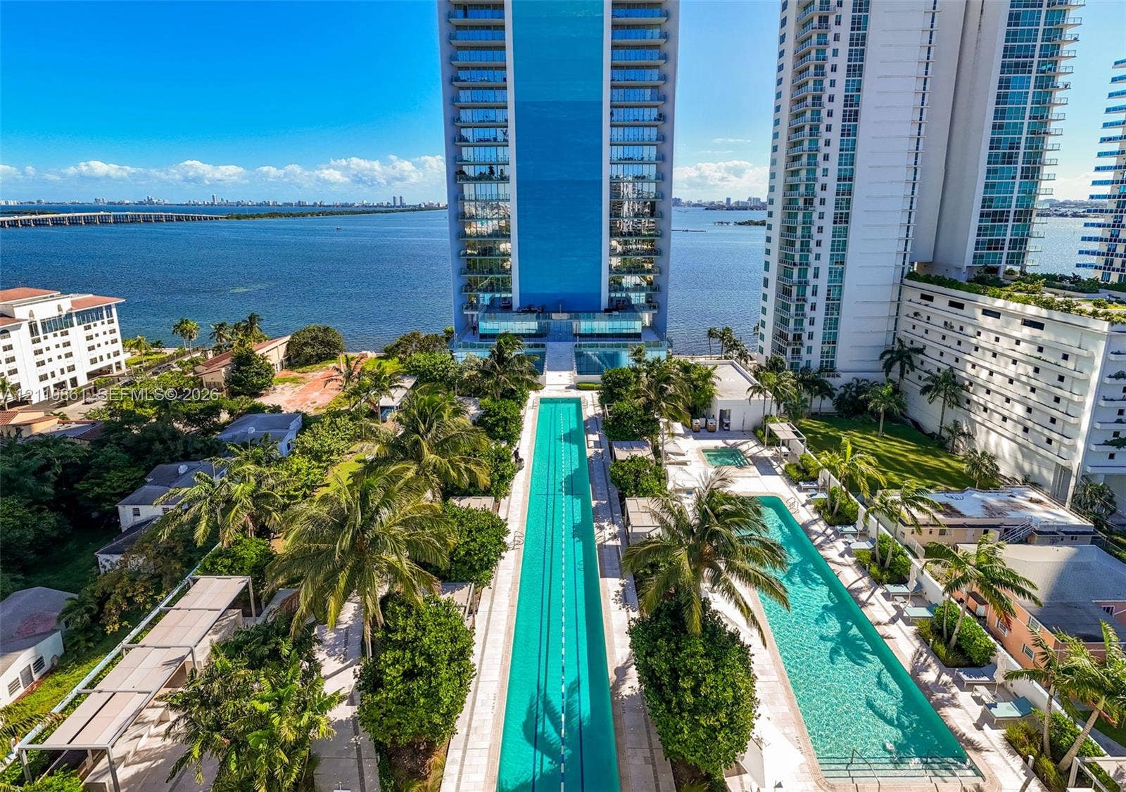 700 NE 26th Terrace, #2706, Miami, FL 33137 Pools