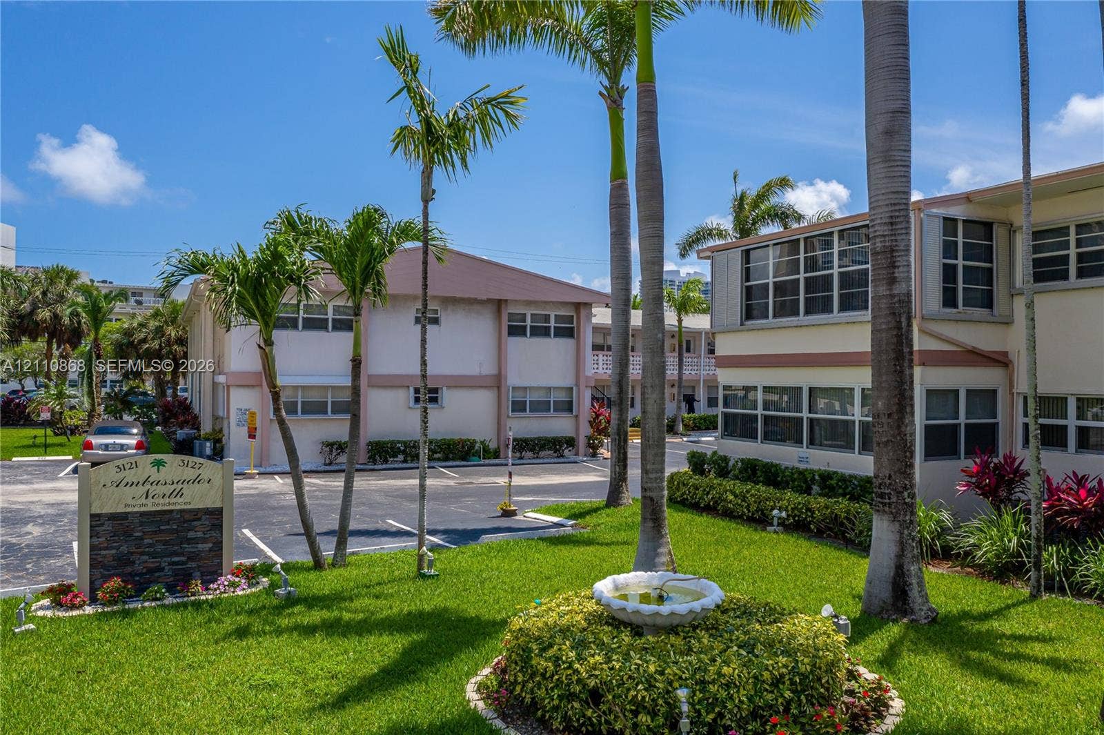 3121 S Ocean Drive, #209, Hallandale Beach, FL 33009 Entrance