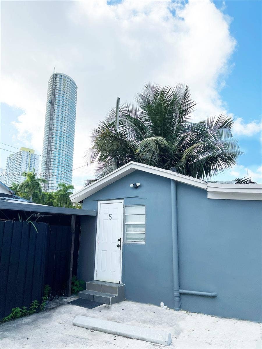 320 SW 4th Avenue, #5, Miami, Miami, FL 33130 Photo 7