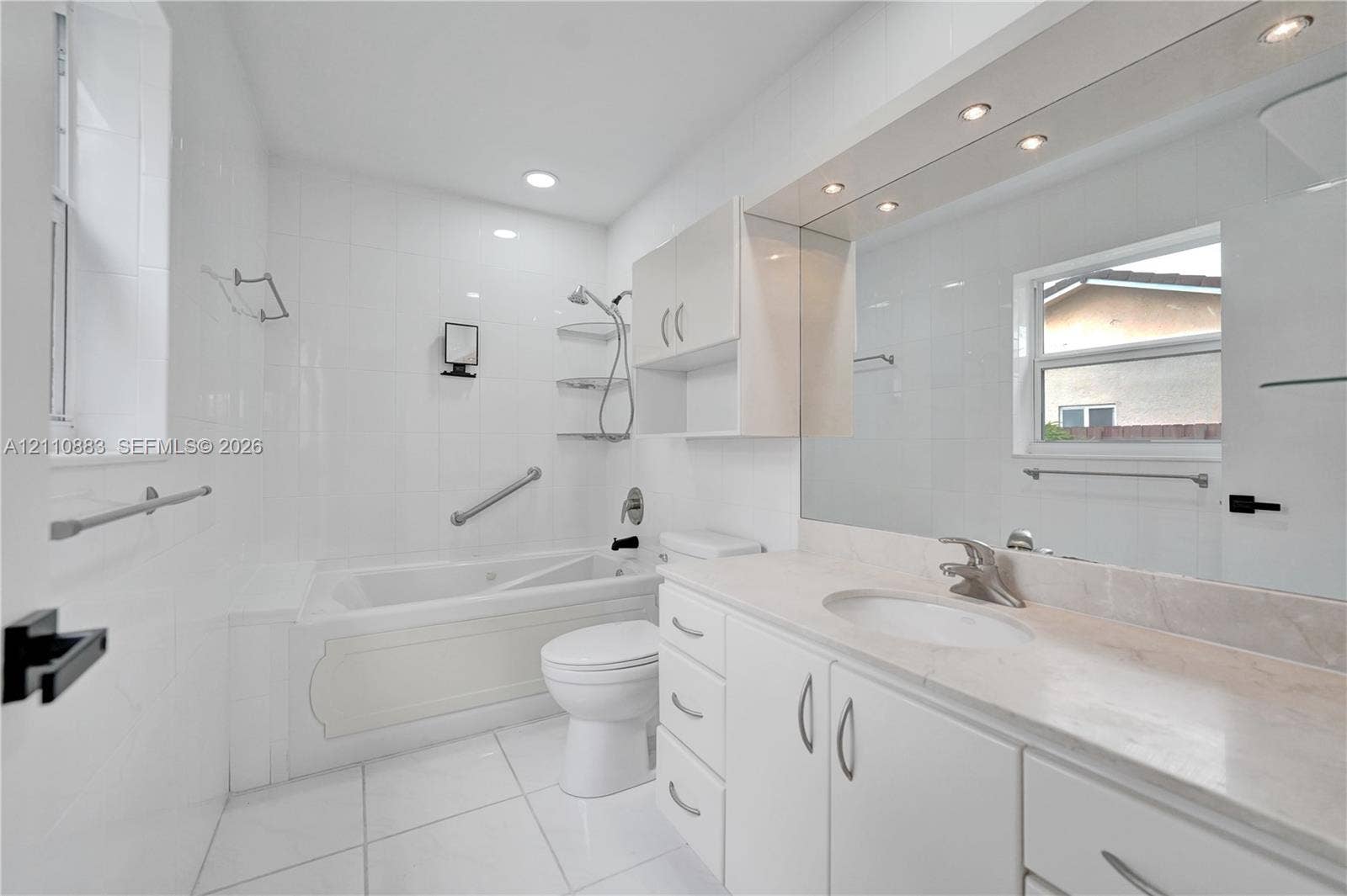 417 SE 4th Street, Dania, Dania Beach, FL 33004 Photo 7