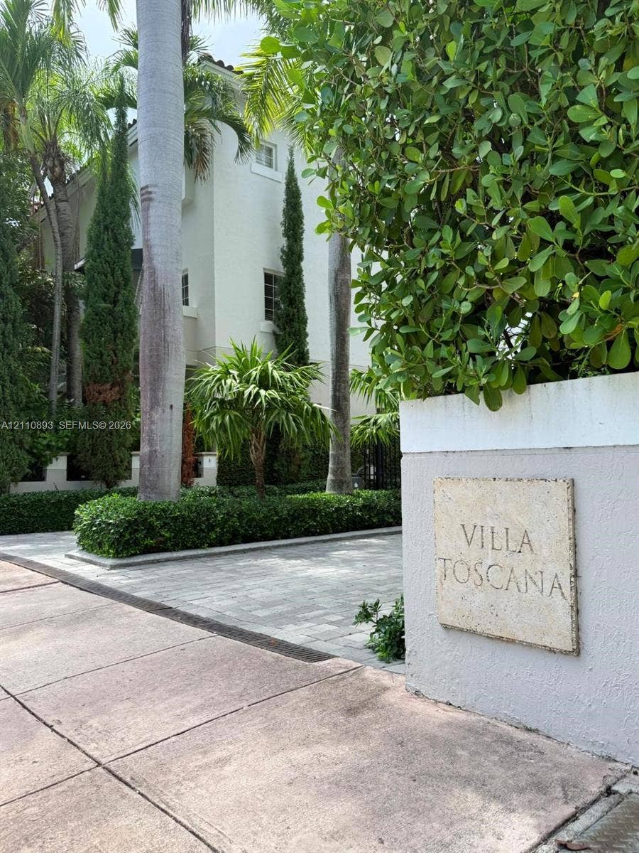 Property photo for 261 Navarre Avenue, #C-8, Coral Gables, FL