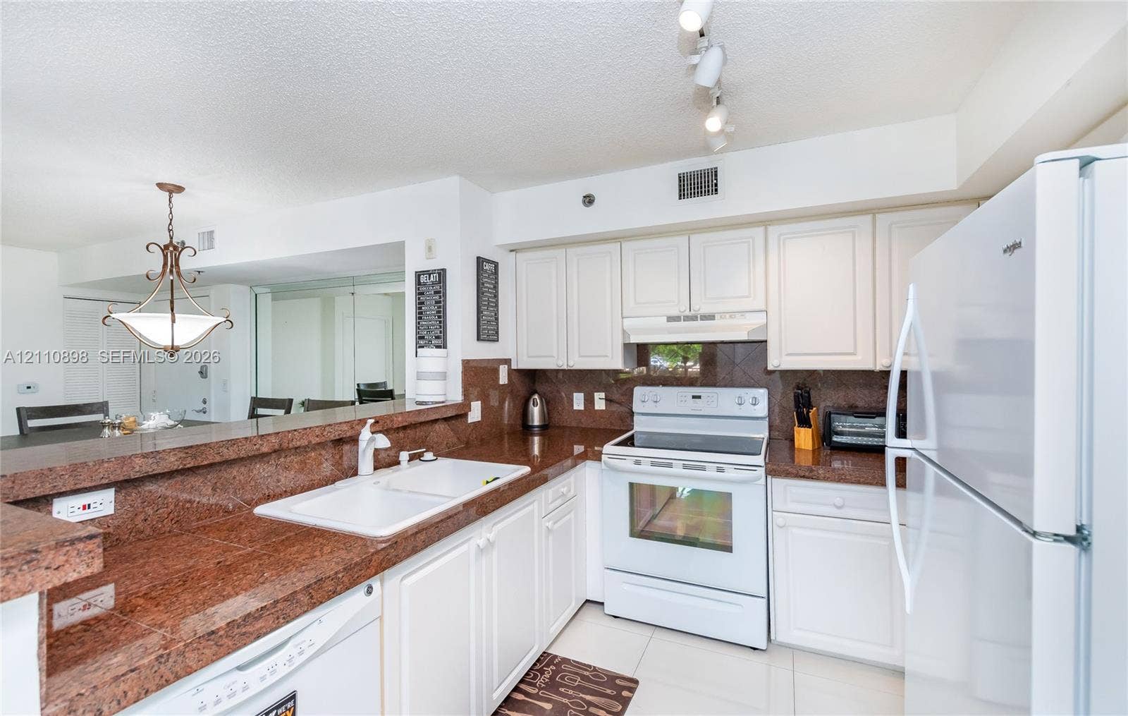 19655 E Country Club Drive, #6207, Aventura, FL 33180 Photo 12