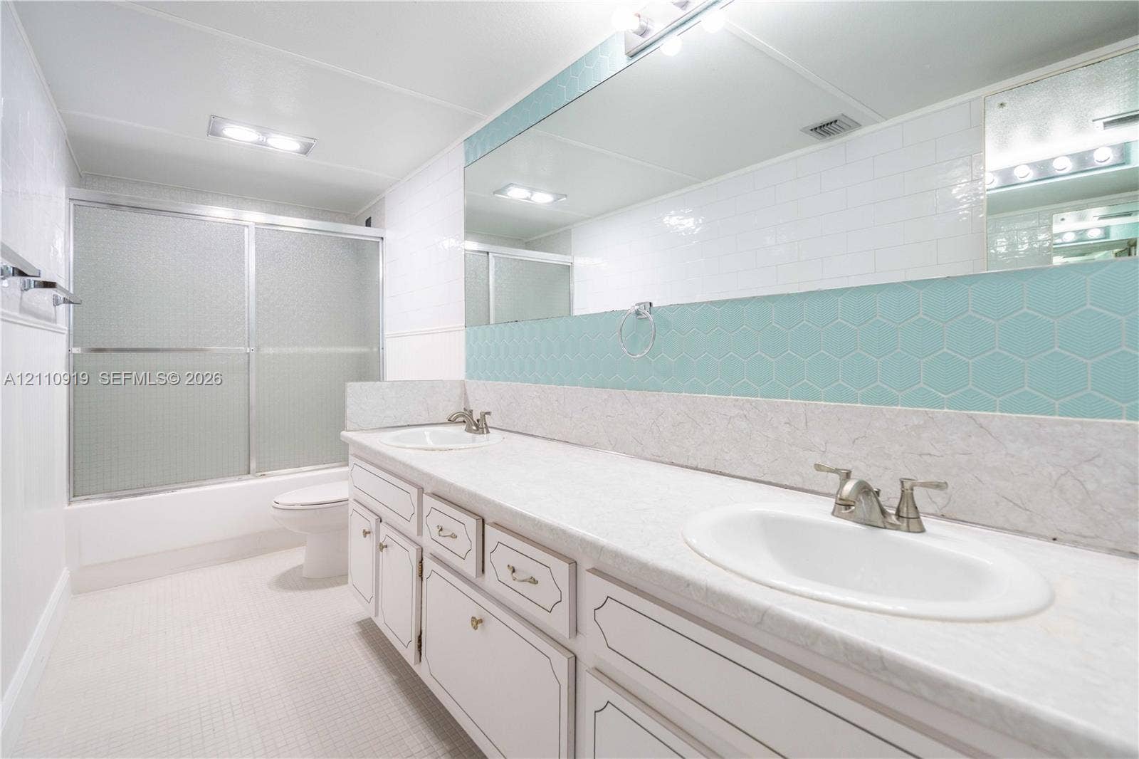 9500 W Bay Harbor Drive, #7D, Bay Harbor Islands, Bay Harbor Islands, FL 33154 Photo 21