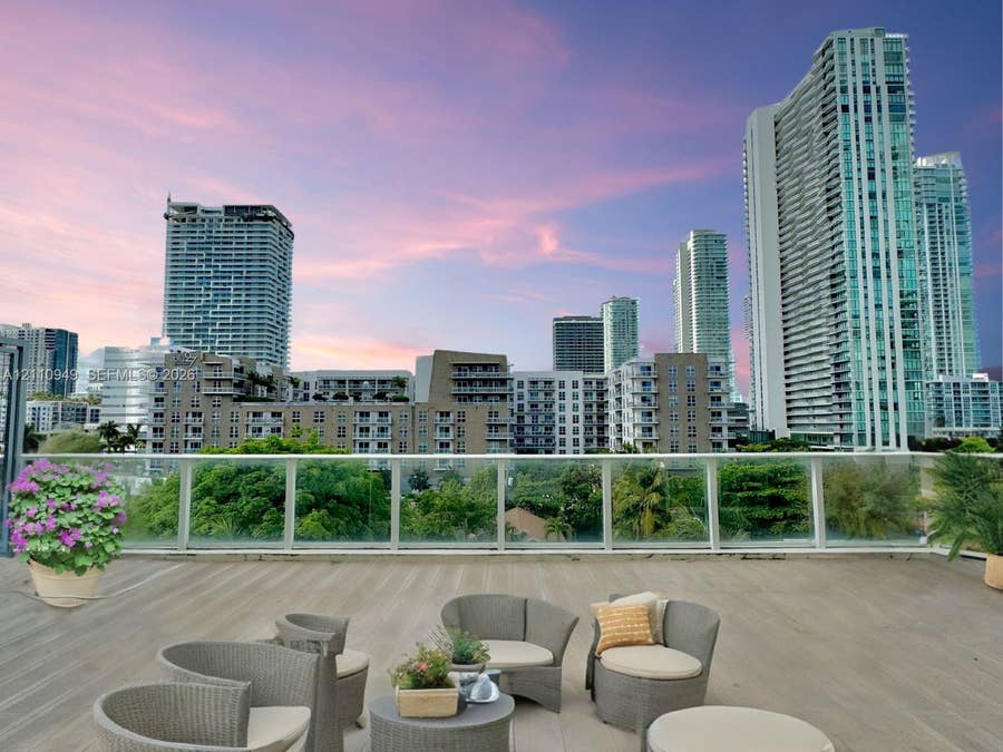 Property photo for 321 NE 26th Street, #519, Miami, FL