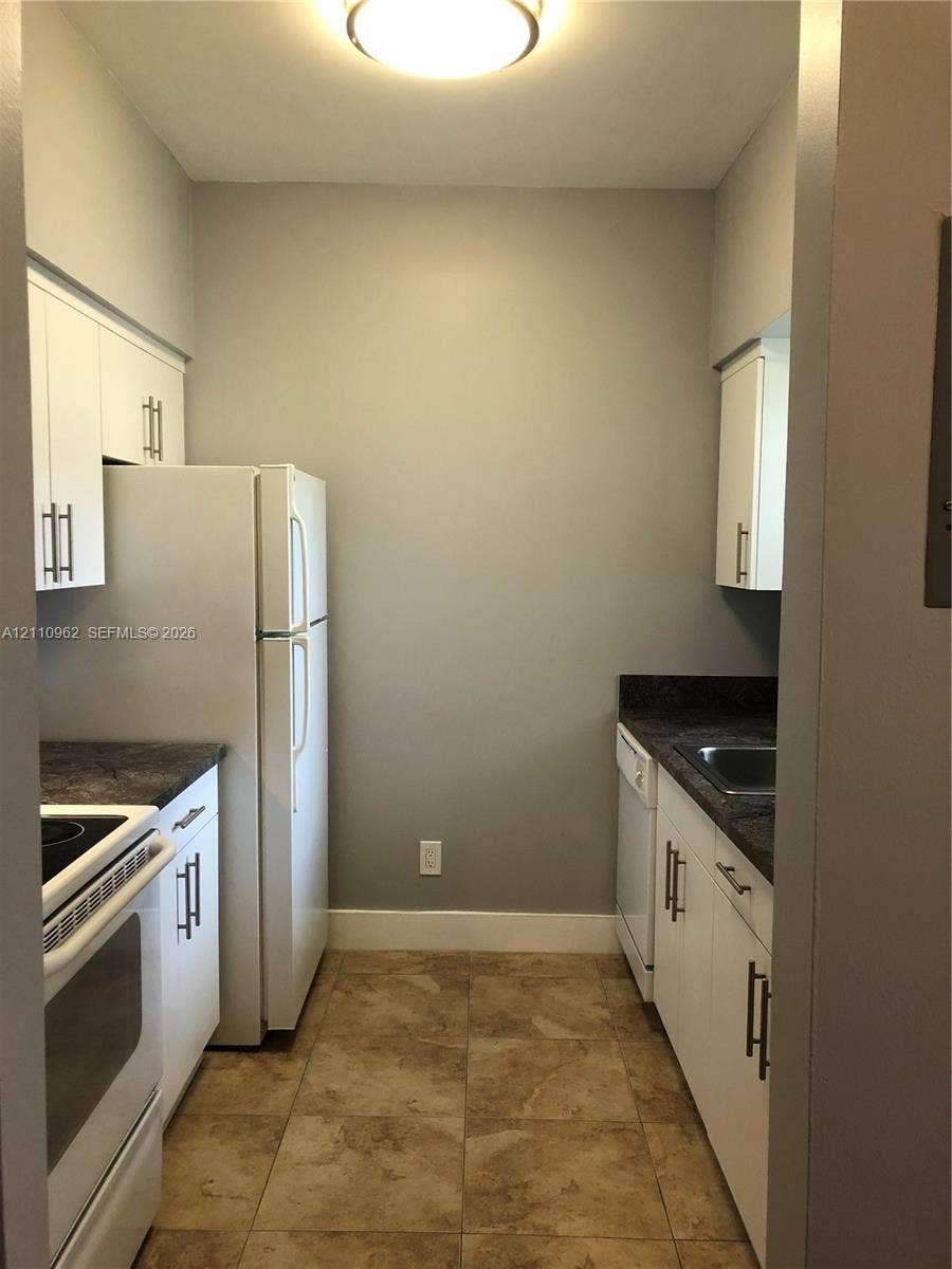 Deerfield Beach, Deerfield Beach, FL 33064 Photo 15