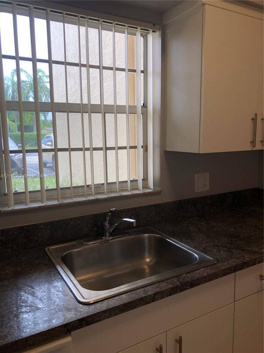 Deerfield Beach, Deerfield Beach, FL 33064 Photo 18