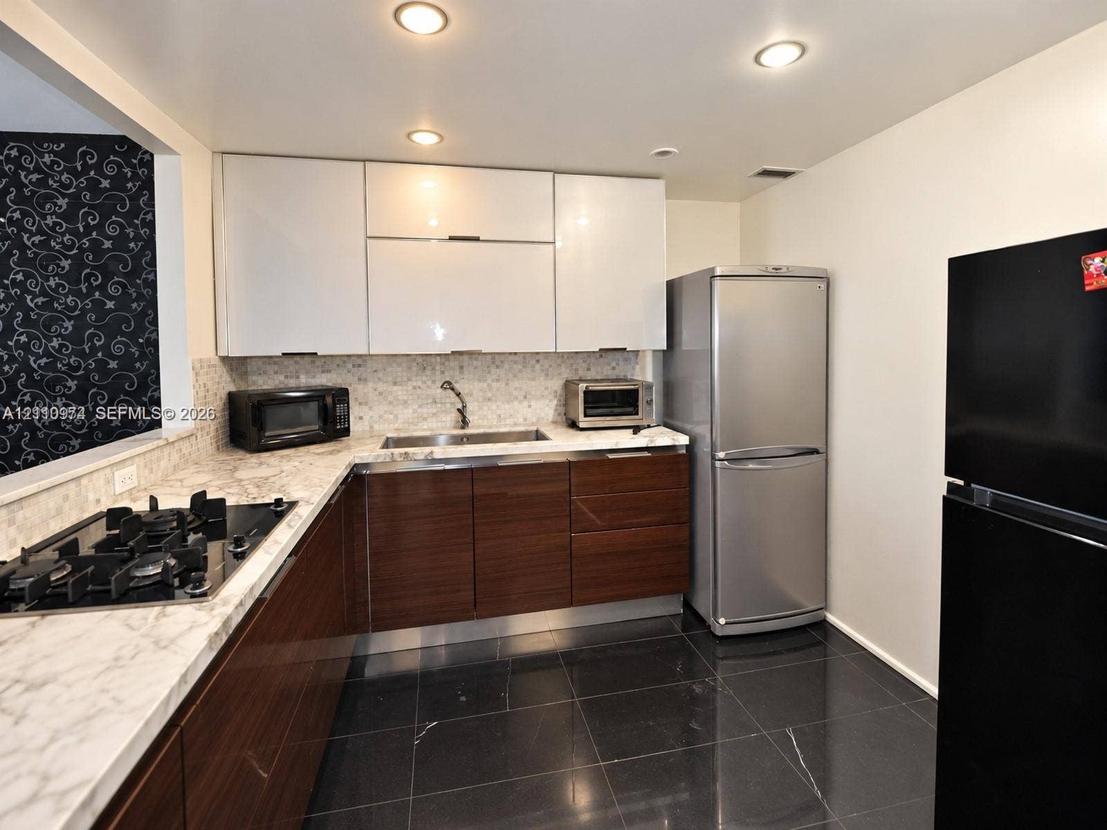2030 S Ocean Drive, #803, Hallandale Beach, FL 33009 Photo 4