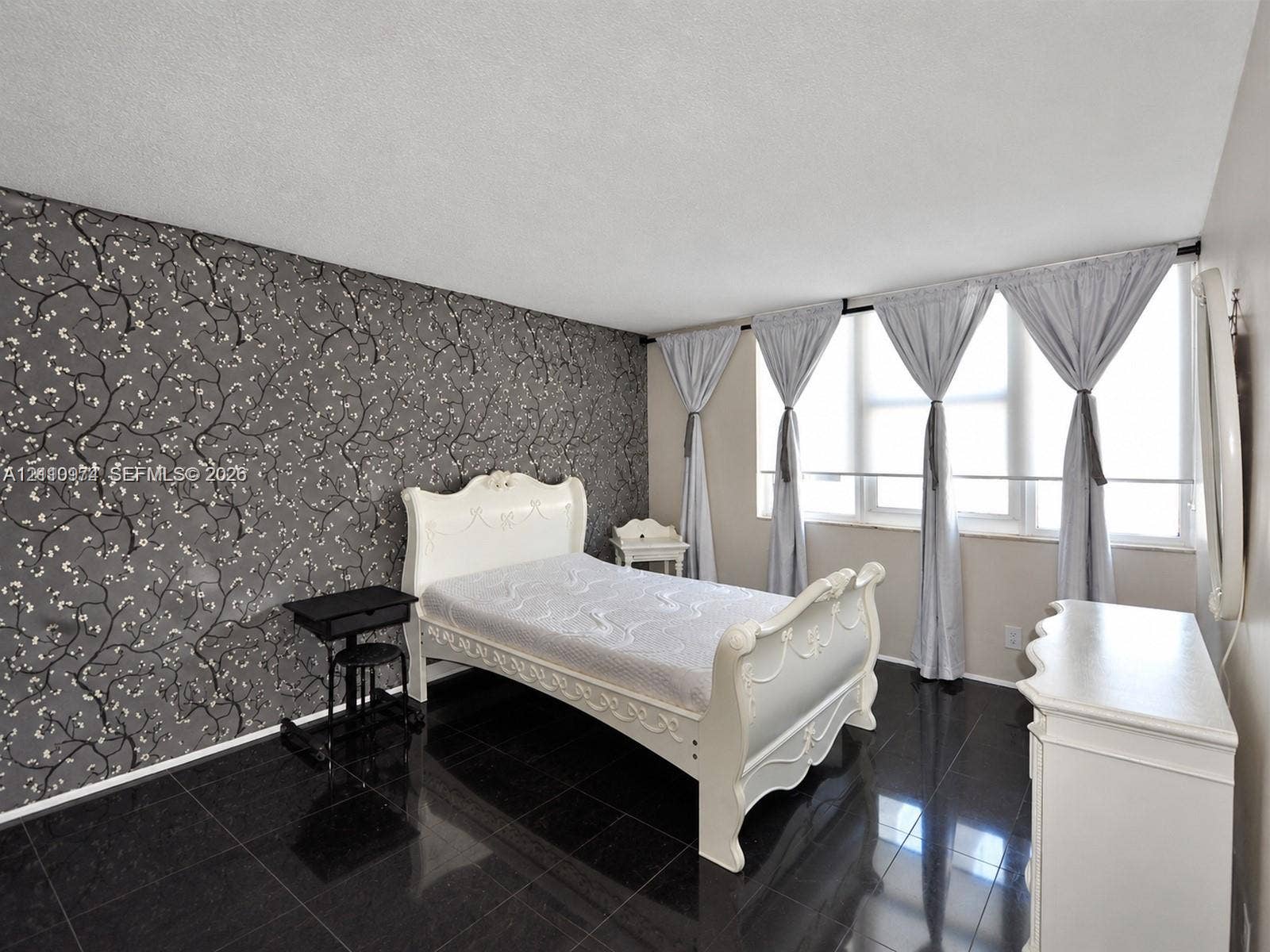 2030 S Ocean Drive, #803, Hallandale Beach, FL 33009 Photo 3