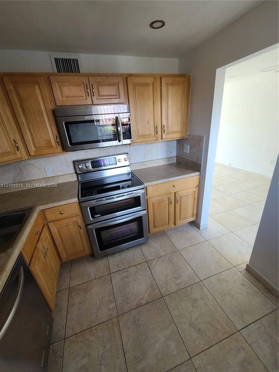 1612 Jefferson Avenue, #303, Miami Beach, Miami Beach, FL 33139 Photo 19