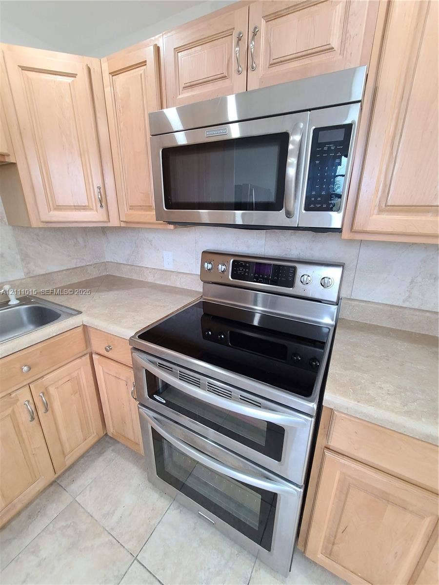 1612 Jefferson Avenue, #303, Miami Beach, Miami Beach, FL 33139 Photo 18