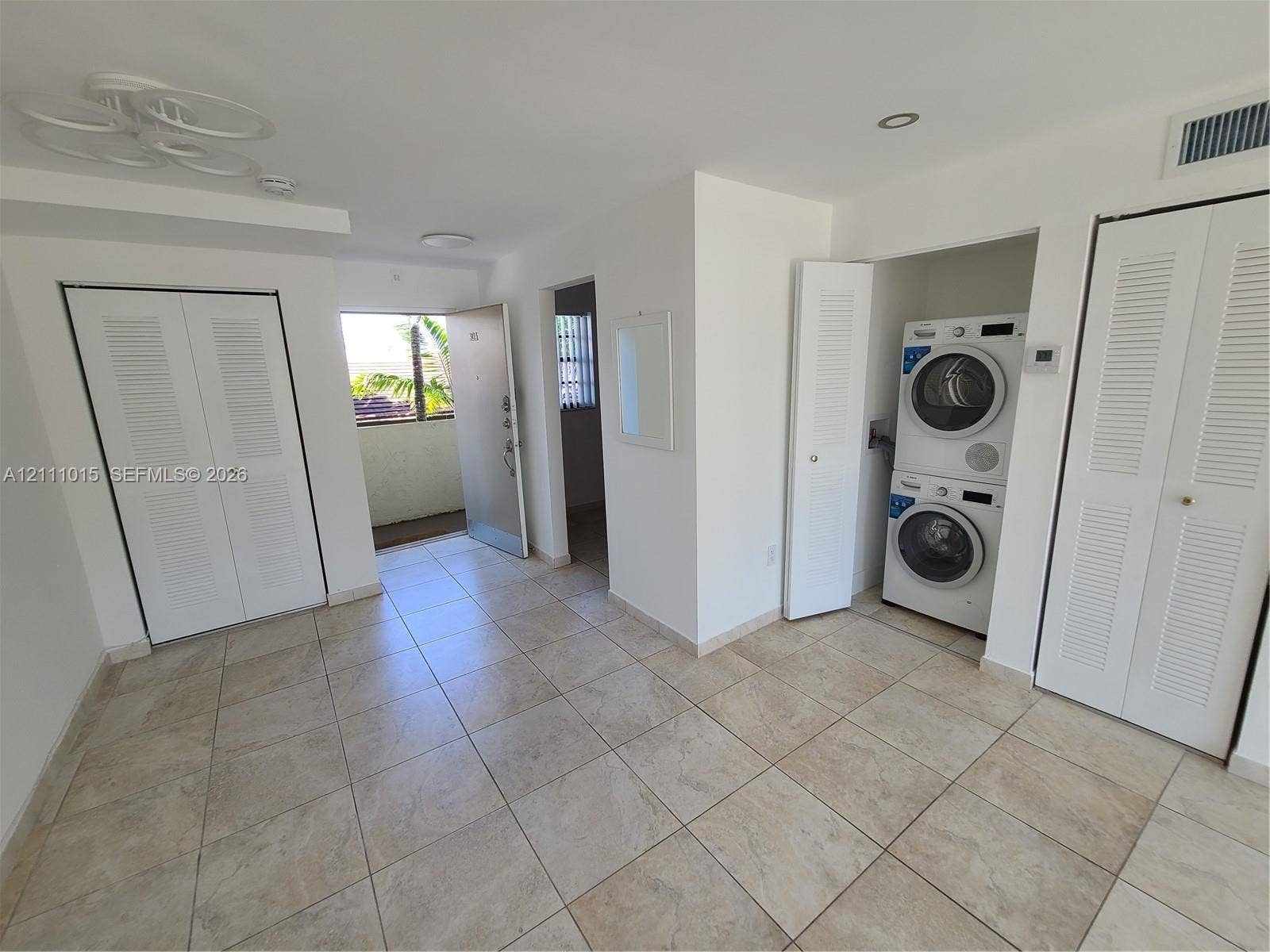 1612 Jefferson Avenue, #303, Miami Beach, Miami Beach, FL 33139 Bosh Smart Washer & Drier