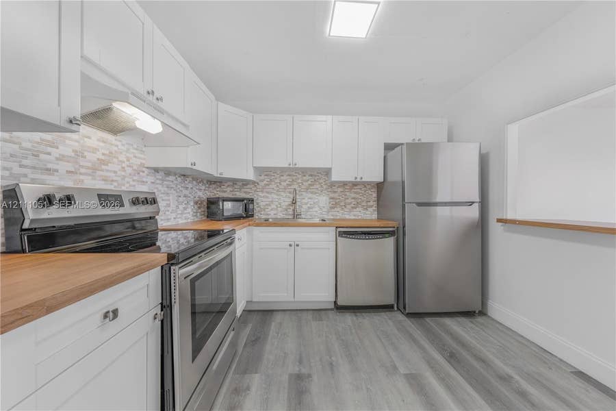 Property photo for 1300 NE Miami Gardens Drive, #512E, Miami, FL