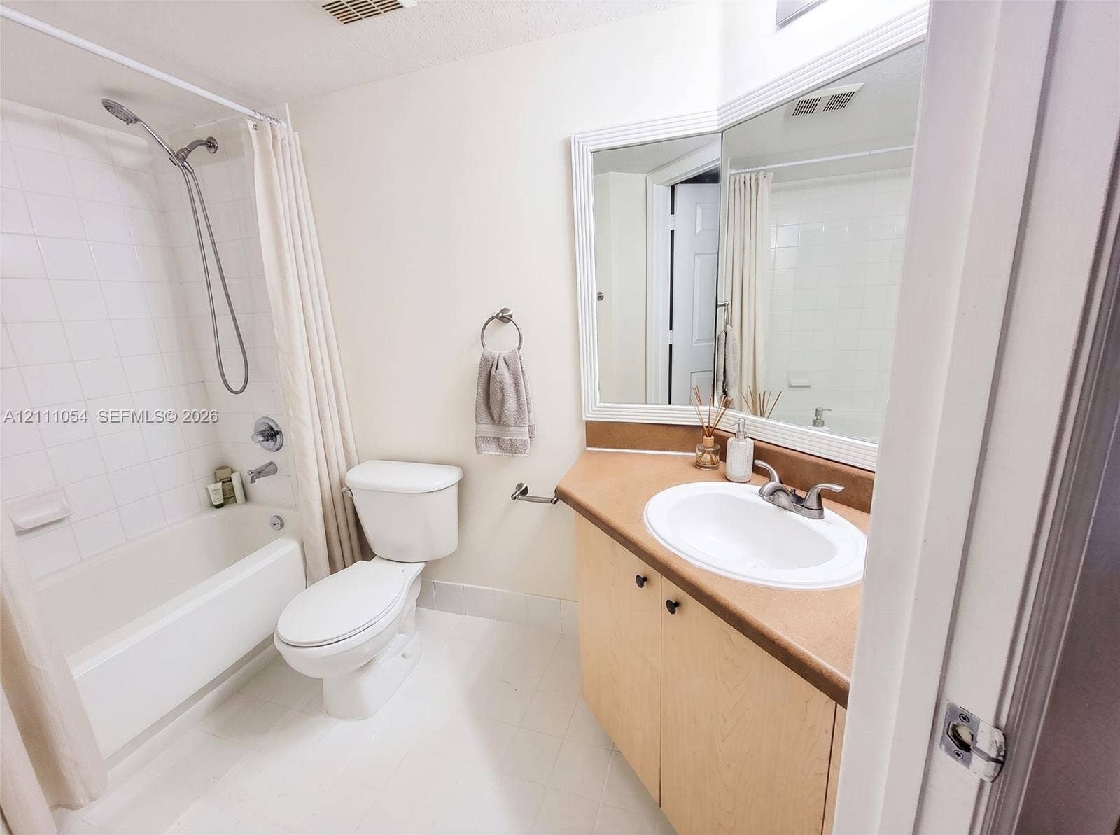 4180 San Marino Boulevard, #106, West Palm Beach, FL 33409 virtually staged