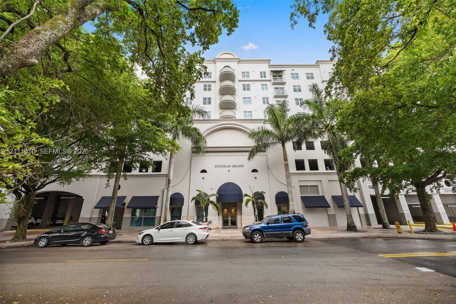 Property photo for 50 Menores Avenue, #812, Coral Gables, FL