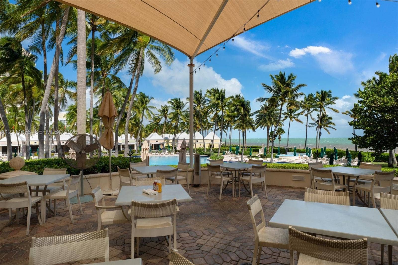 765 Crandon Boulevard, #311, Key Biscayne, FL 33149 Beachfront restaurant