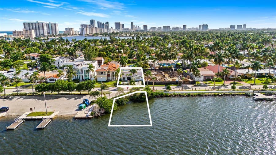 Property photo for 822 Polk Street, Hollywood, FL
