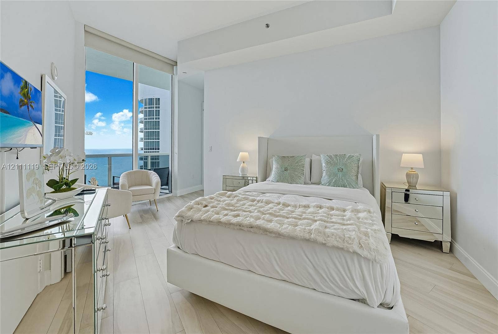 15901 Collins Avenue, #3907, Sunny Isles Beach, FL 33160 Photo 12