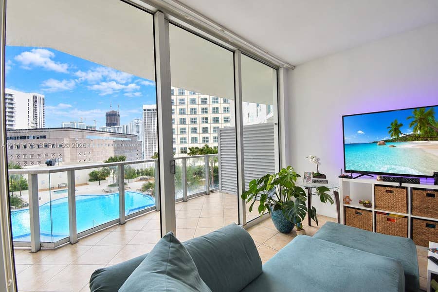 Property photo for 300 S Biscayne Boulevard, #T-1405, Miami, FL