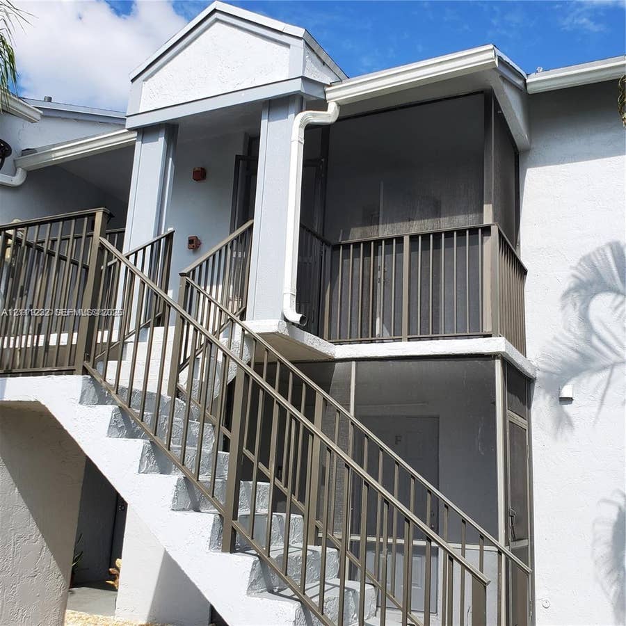 Property photo for 1211 S Independence Drive, #1211E, Homestead, FL