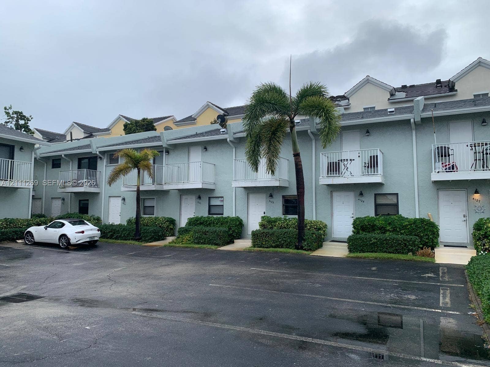 4123 NE 21st Terrace, #4123, Lighthouse Point, Lighthouse Point, FL 33064 Photo 1