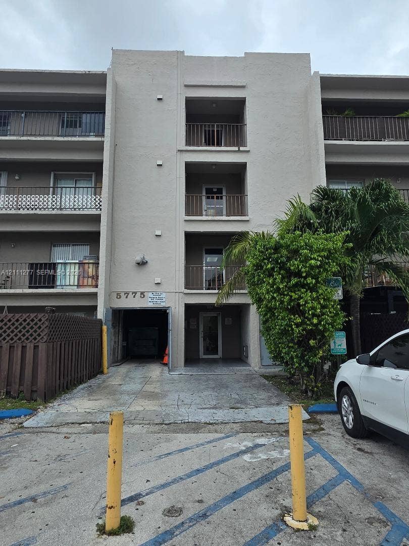 Property photo for 5775 W 20th Avenue, #412, Hialeah, FL