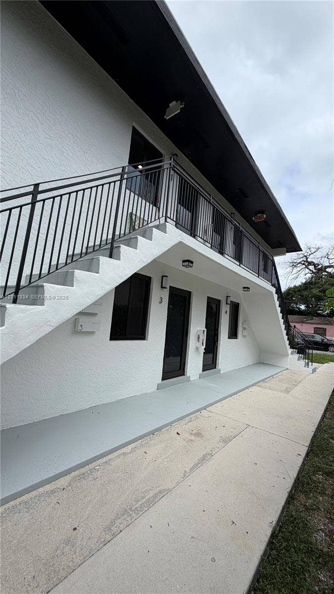3314 NW 8th, #1, Miami, Miami, FL 33131 Photo 18