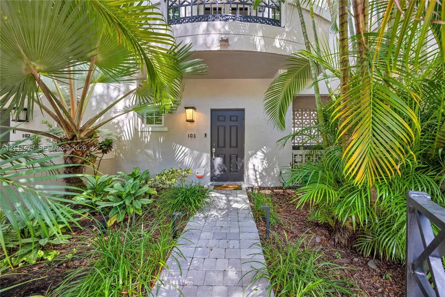 Property photo for 261 Navarre Avenue, #A-3, Coral Gables, FL