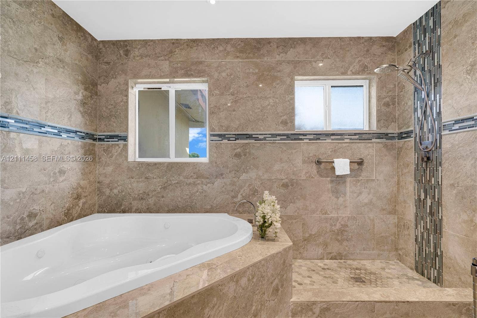 17135 NW 19th Avenue, Miami Gardens, FL 33056 Soaking tub and walk-in shower and dual windows