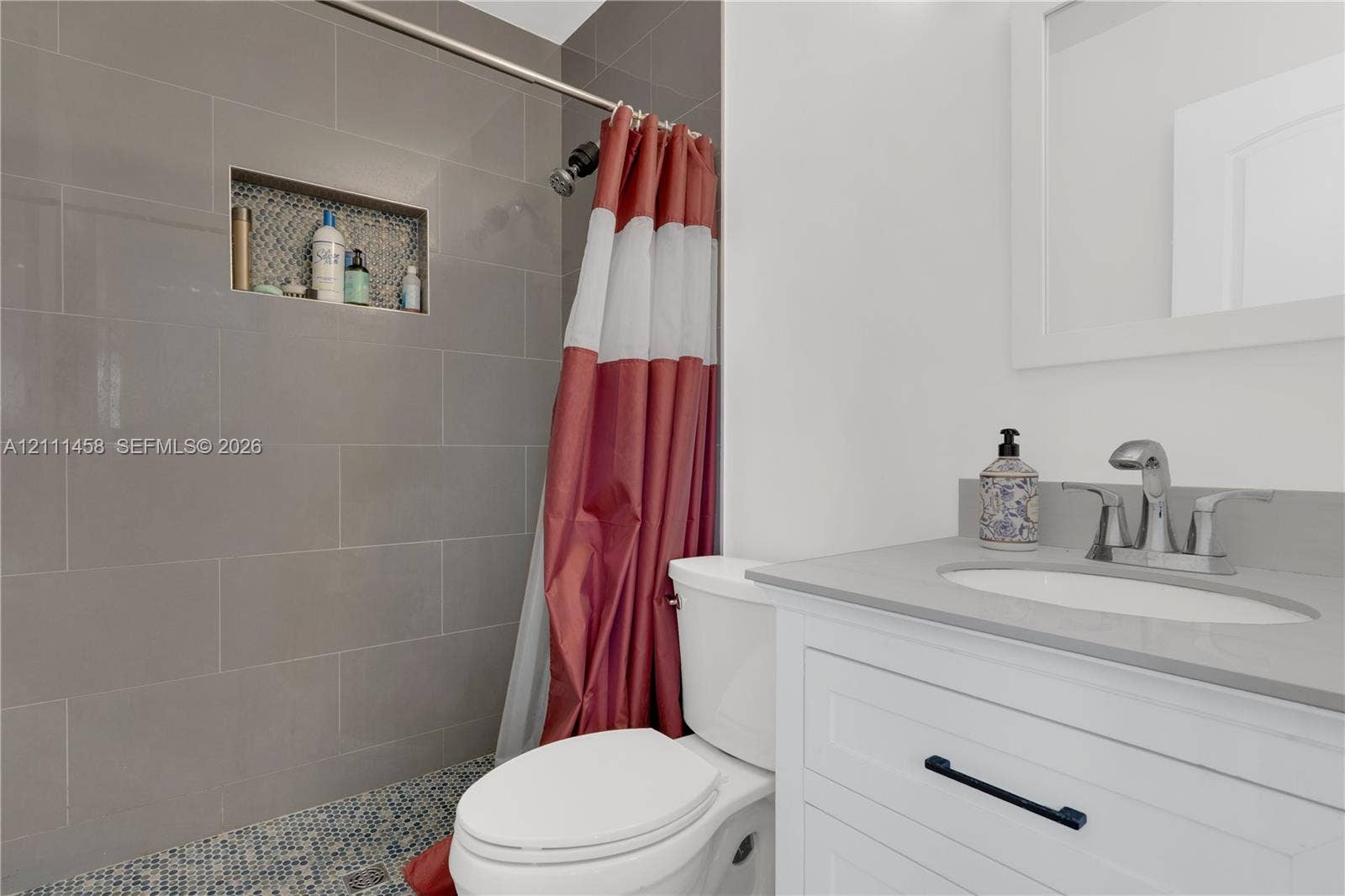 17135 NW 19th Avenue, Miami Gardens, FL 33056 3rd bathroom En-Suite