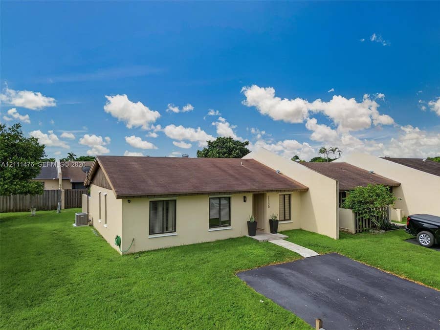 Property photo for 11720 SW 122nd Place, Miami, FL