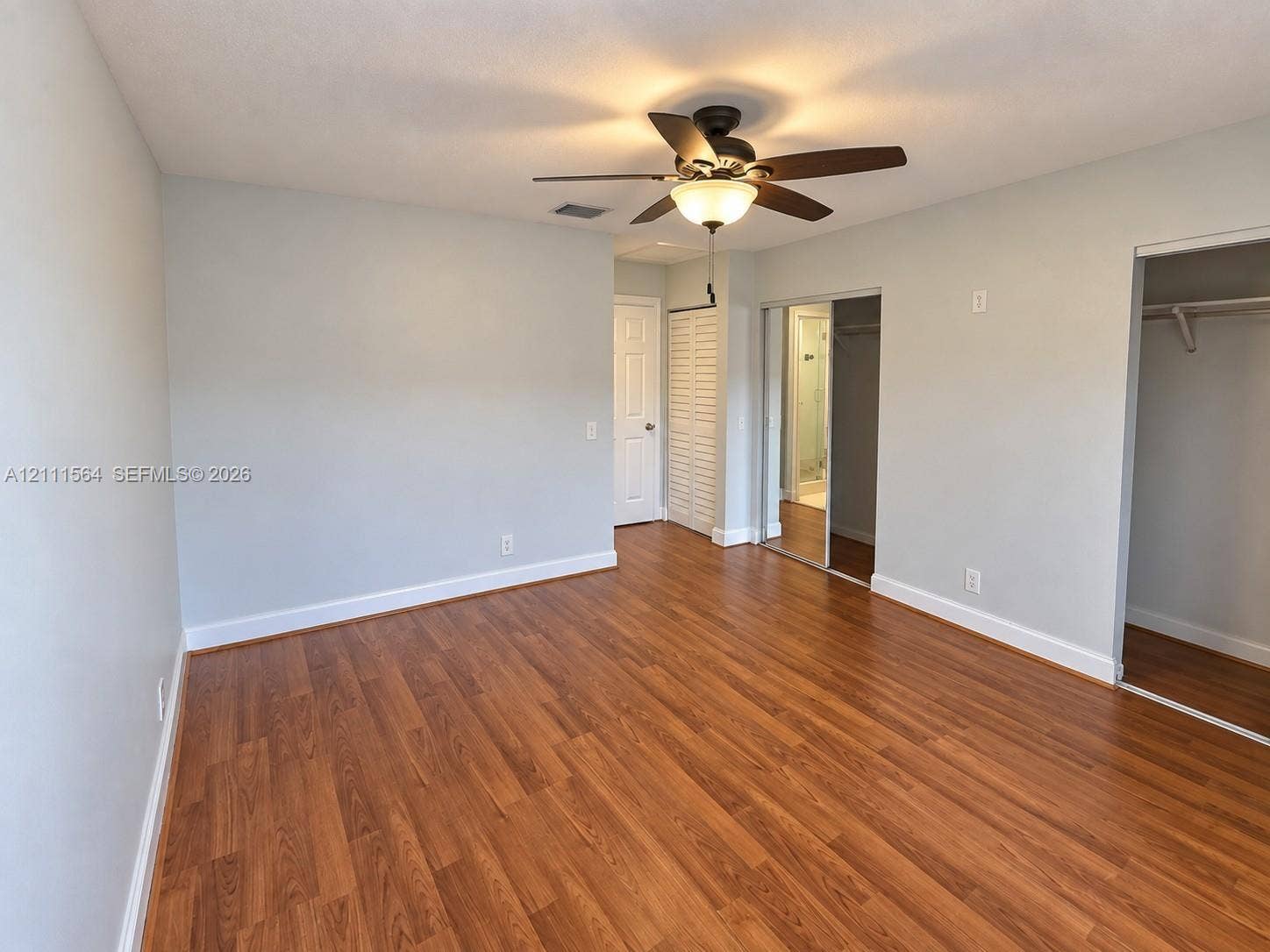 Primary Bedroom (Upstairs)