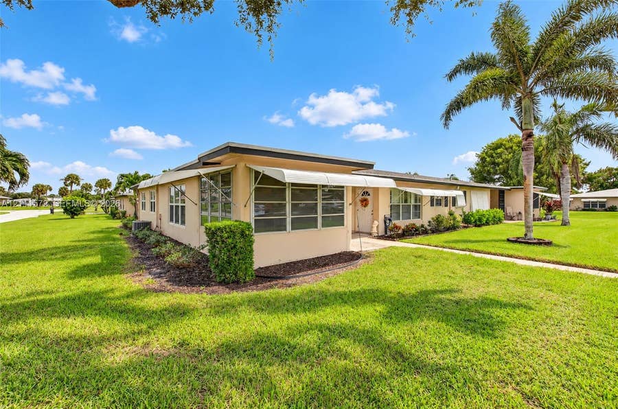 Property photo for 1010 E Circle Terrace E, #A, Delray Beach, FL