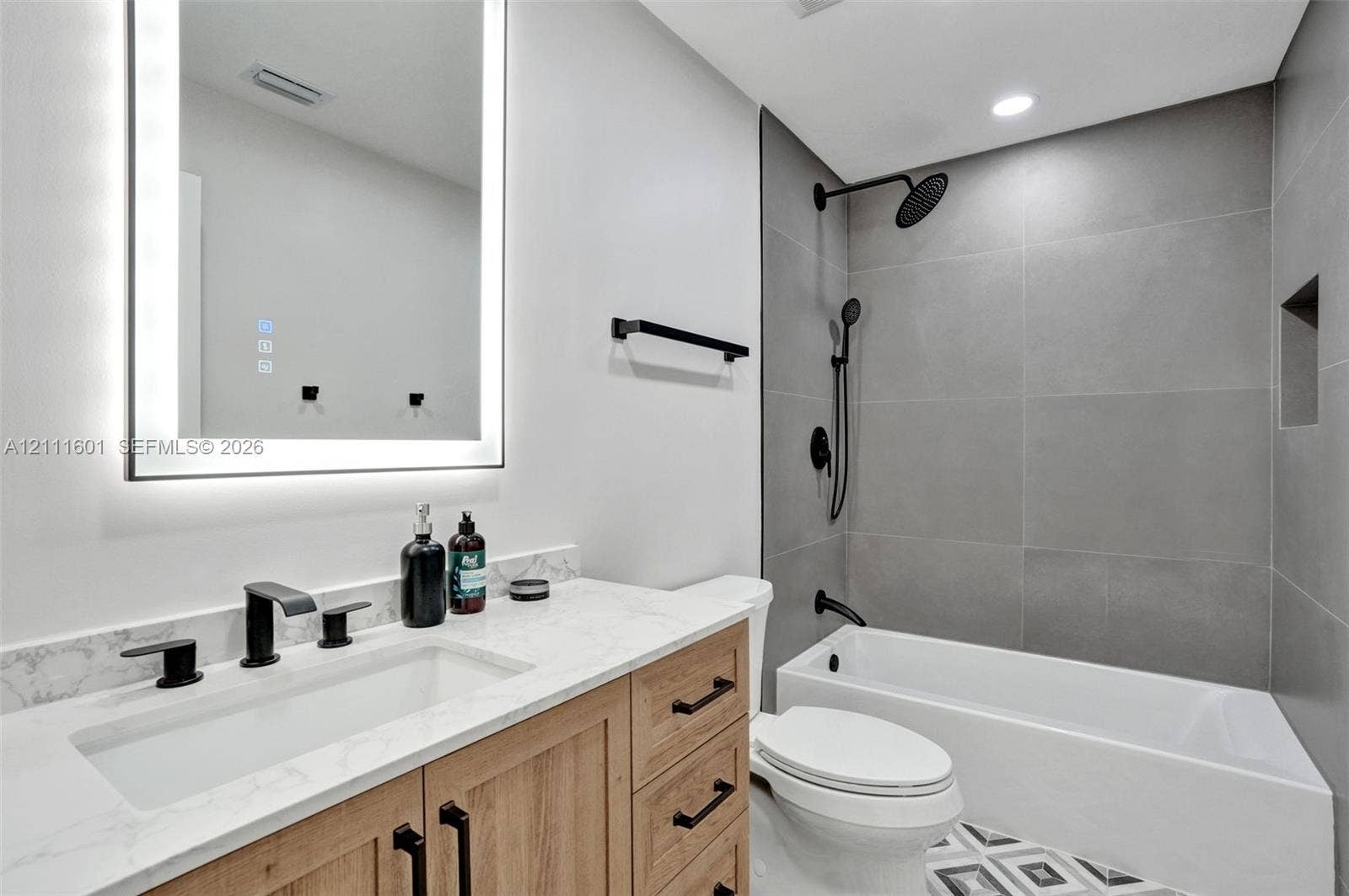 9381 NW 37th Court, Sunrise, FL 33351 3rd bath
