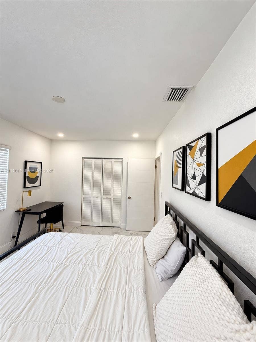 935 NE 164th Street, North Miami Beach, North Miami Beach, FL 33162 Photo 9