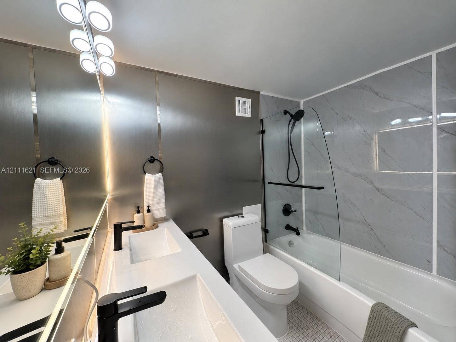 1200 West Avenue, #PH15, Miami Beach, FL 33139 Photo 17