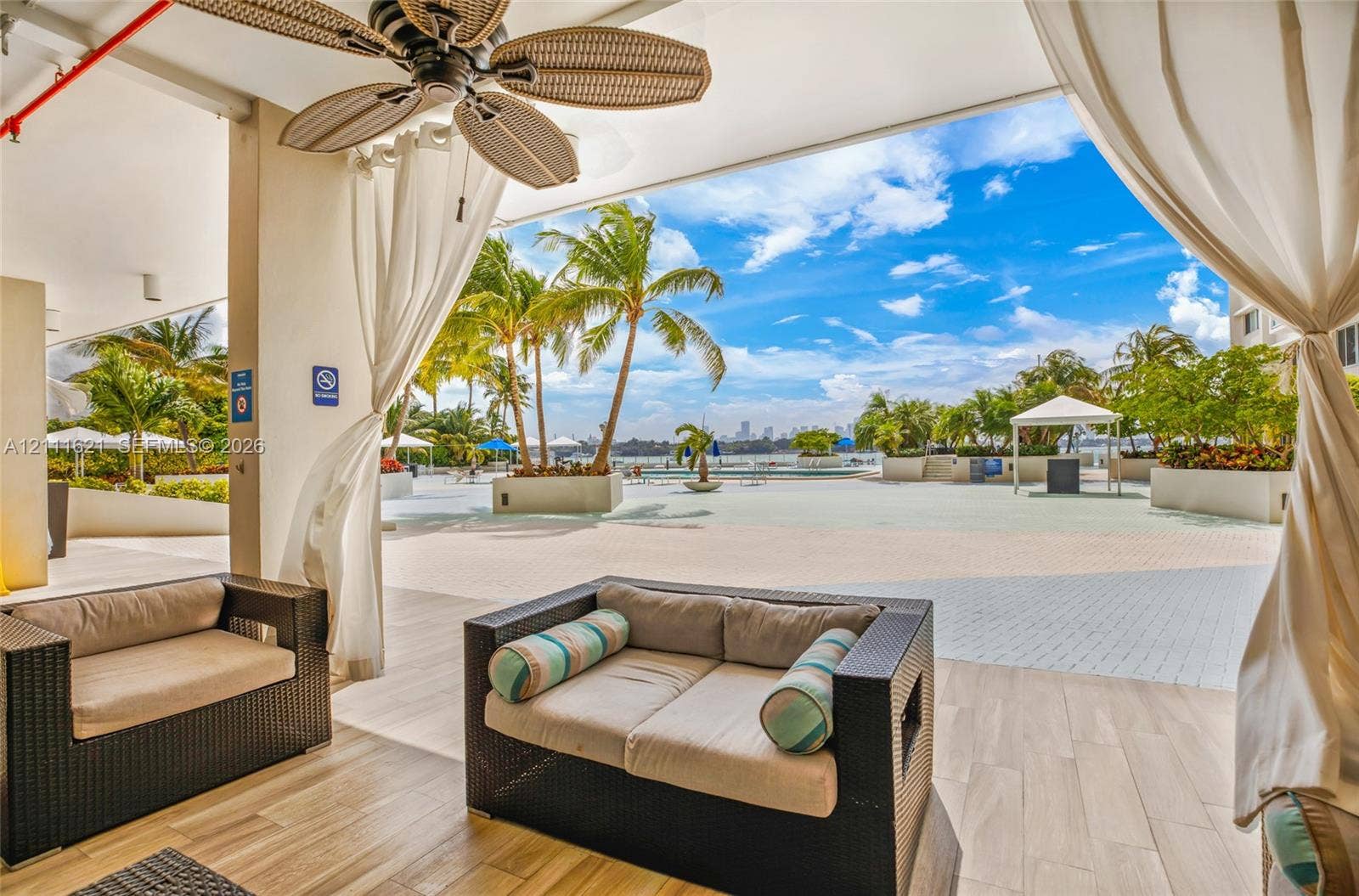 1200 West Avenue, #PH15, Miami Beach, FL 33139 Photo 34