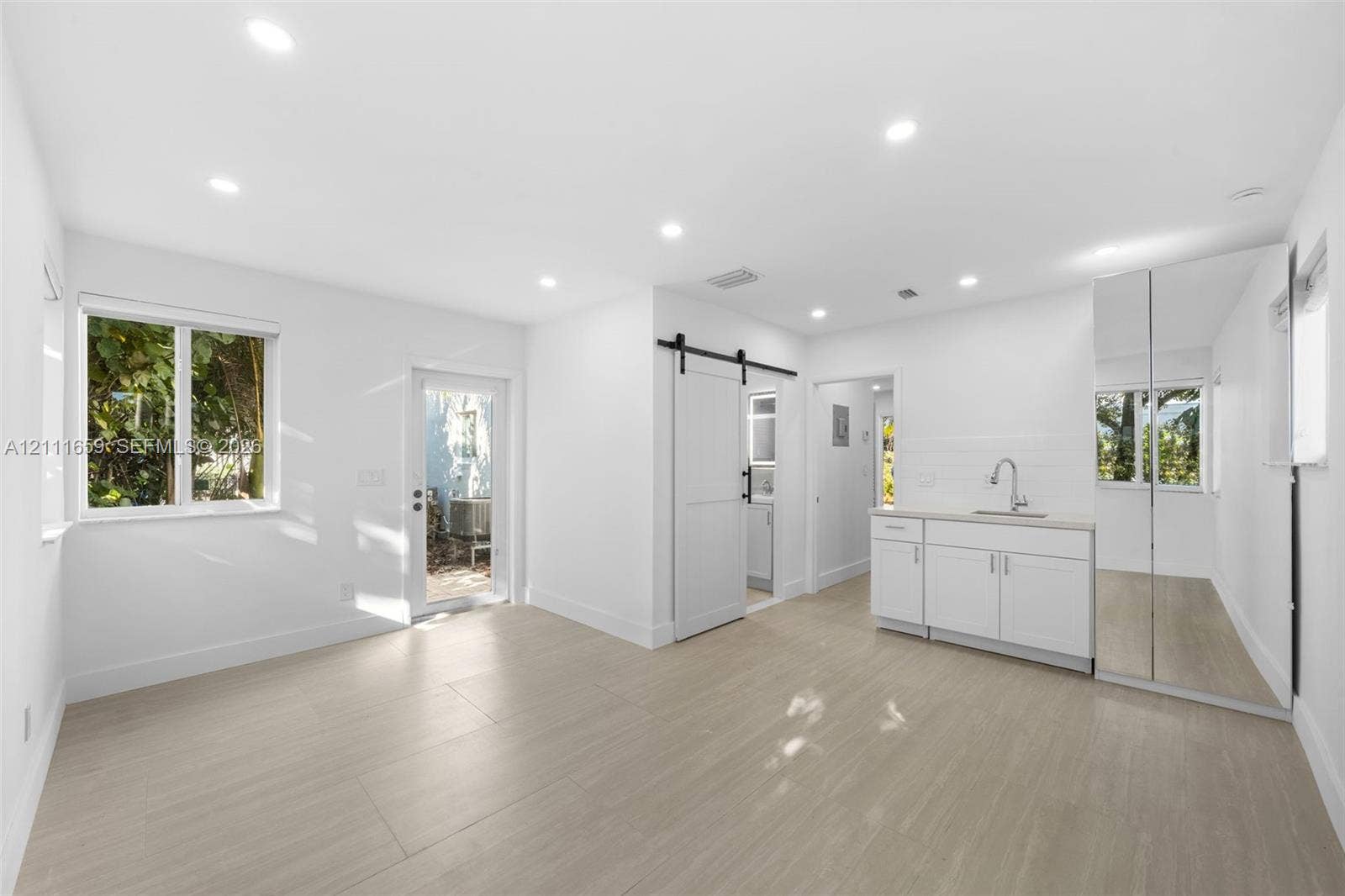 338 Taylor Street, #2, Hollywood, Hollywood, FL 33019 Photo 5
