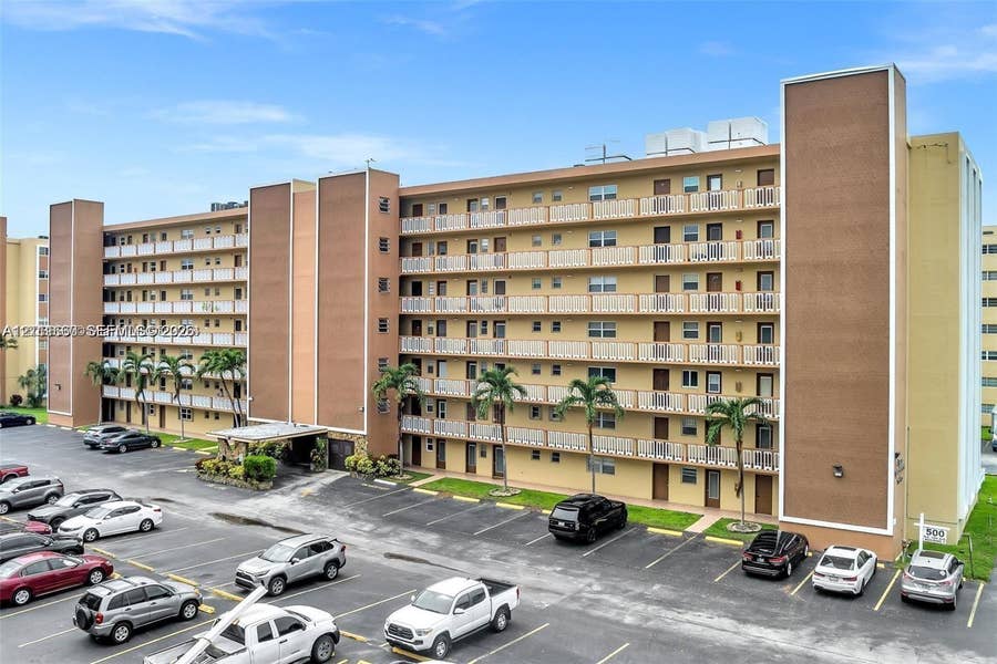 Property photo for 500 NE 12th Avenue, #108, Hallandale Beach, FL
