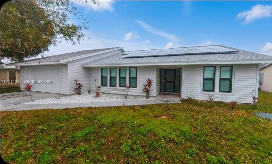 Property photo for 333 NE Greenbrier Avenue, Port St Lucie, FL