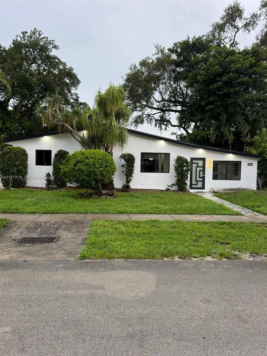 Property photo for 4120 SW 31st Drive, #0, West Park, FL