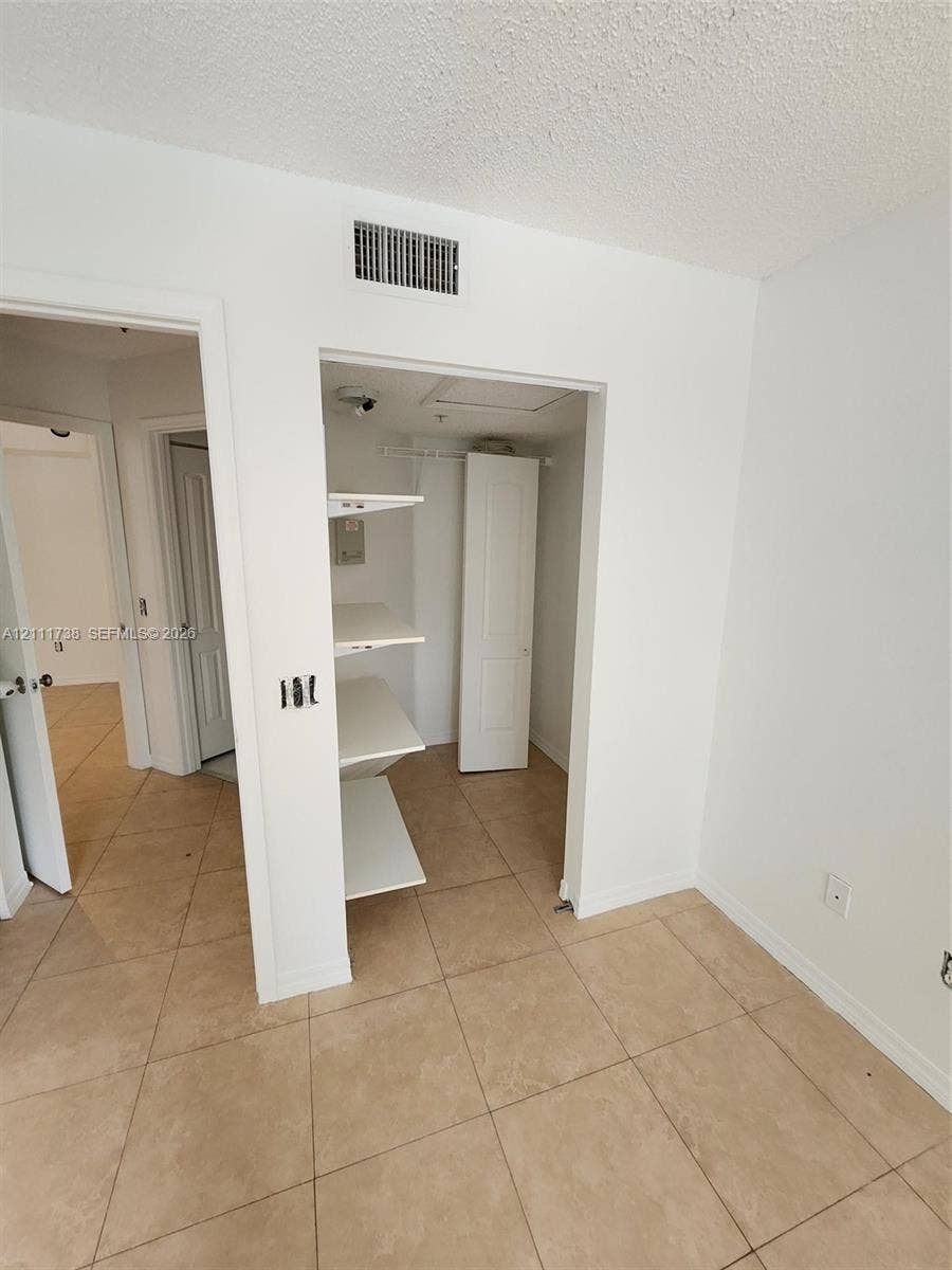 460 S Park Road, #308, Hollywood, Hollywood, FL 33021 Photo 5