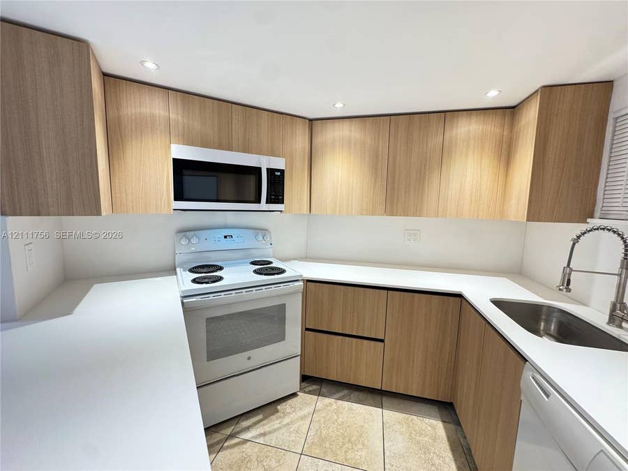 Property photo for Doral, FL