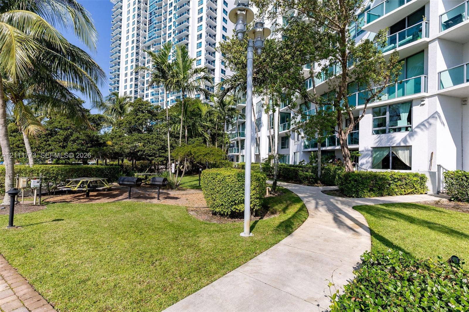 2681 N Flamingo Road, #TH4S, Sunrise, FL 33323 Photo 18