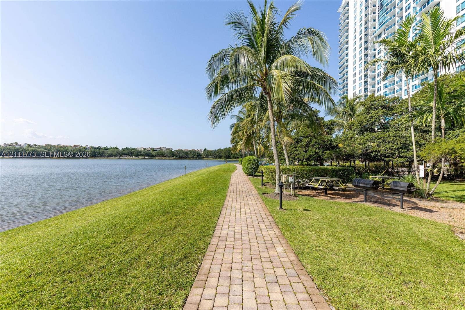 2681 N Flamingo Road, #TH4S, Sunrise, FL 33323 Photo 26