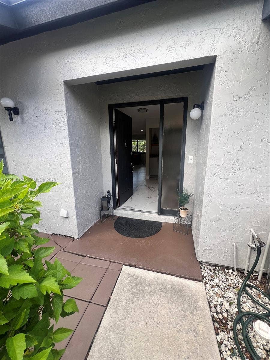 Property photo for 350 Quincy Court, Royal Palm Beach, FL