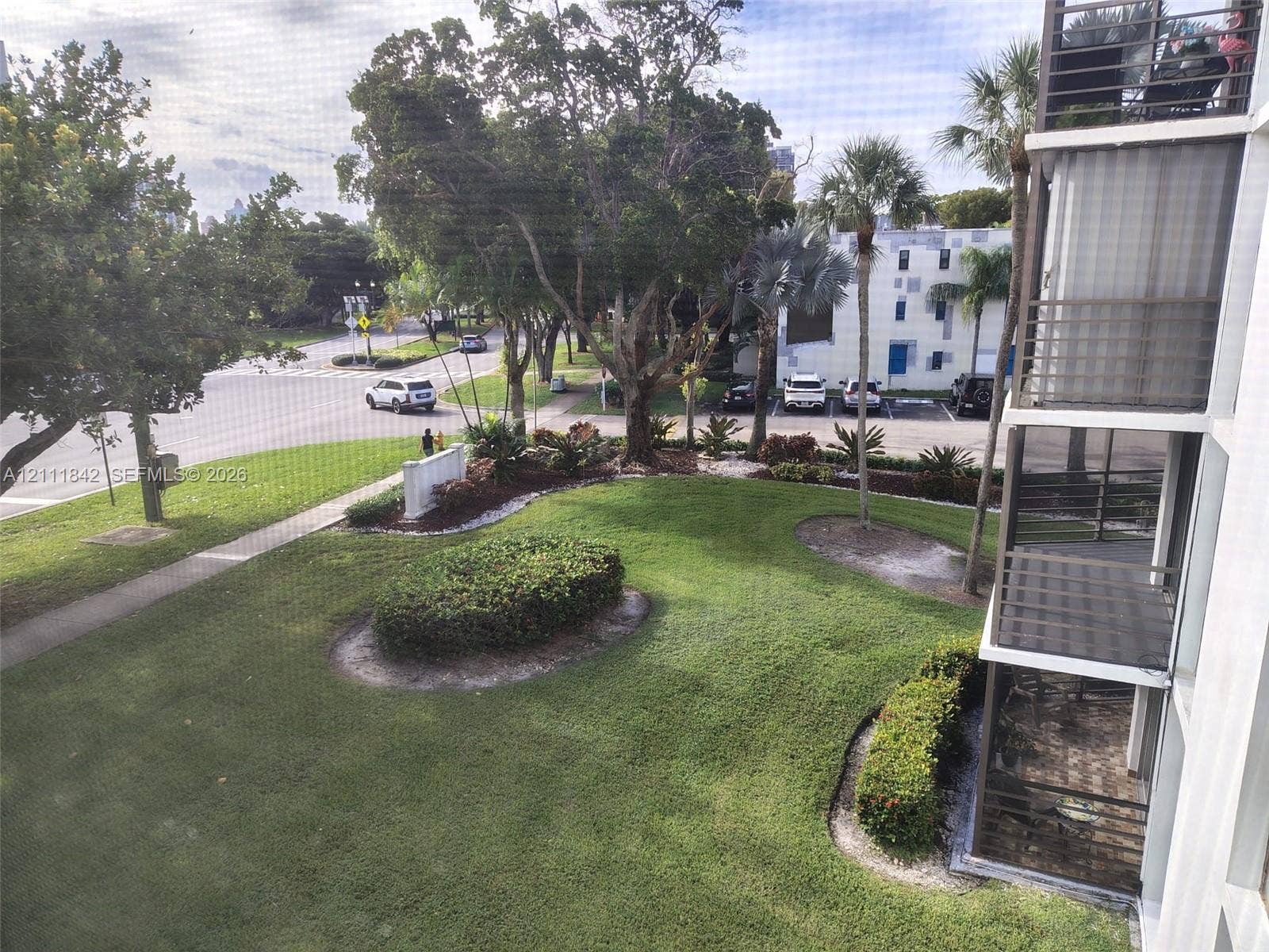 20400 W Country Club Drive, #303, Aventura, Aventura, FL 33180 Photo 16