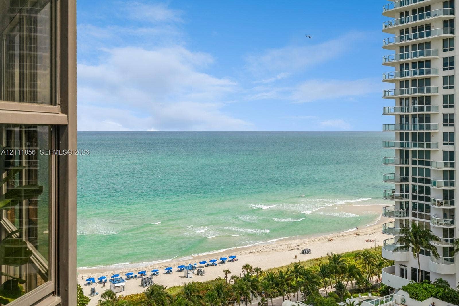 6423 Collins Avenue, #1602, Miami Beach, FL 33141 Panoramic ocean horizon with expansive coastal shoreline and high-rise balcony infrastructure